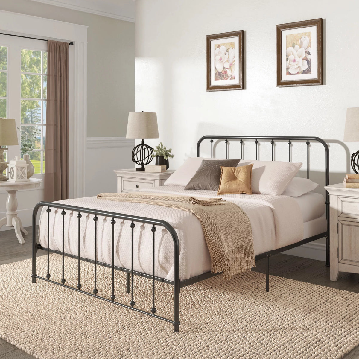 White Metal Platform Full Bed C602