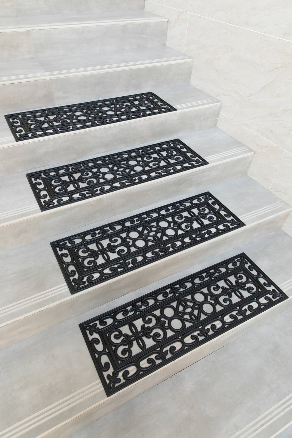Set of 4 Anti-Slip Stairs Tread Mat G925339