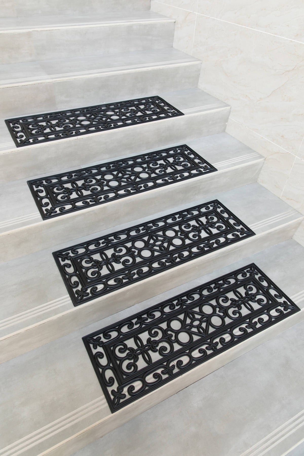 Set of 4 Anti-Slip Stairs Tread Mat G925339