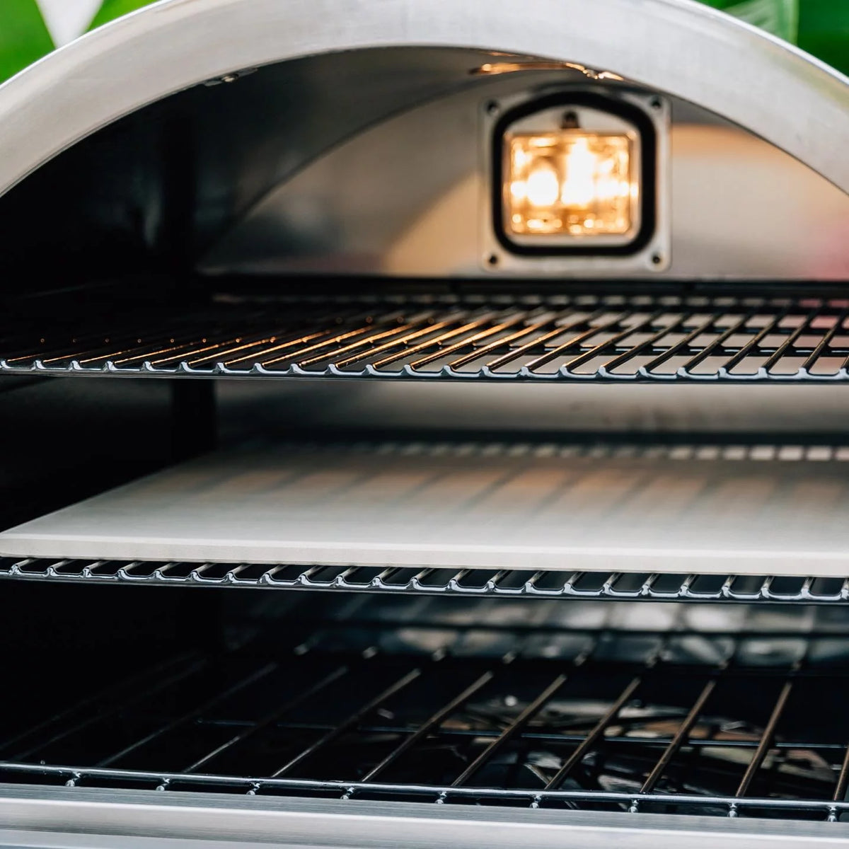 Built-In Natural Gas Outdoor Pizza Oven F645