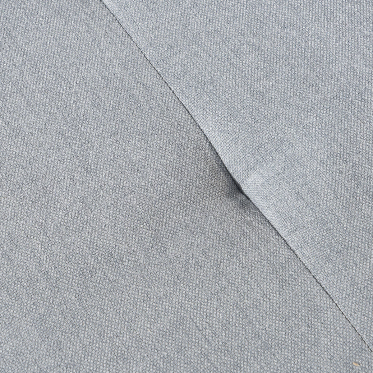 Light Grey Tufted Rectangular Ottoman U4829