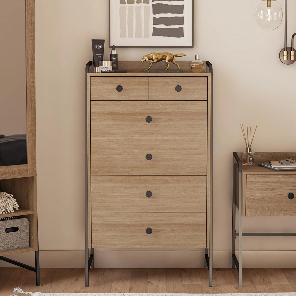5 Drawer Dresser Y393619