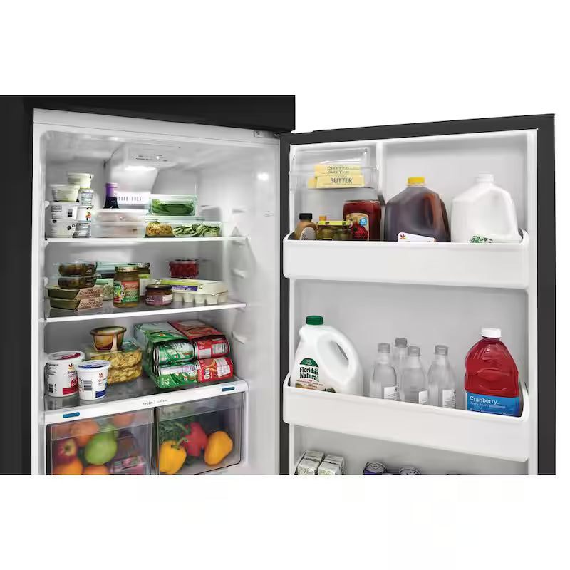 Black Top Freezer Refrigerator O5406