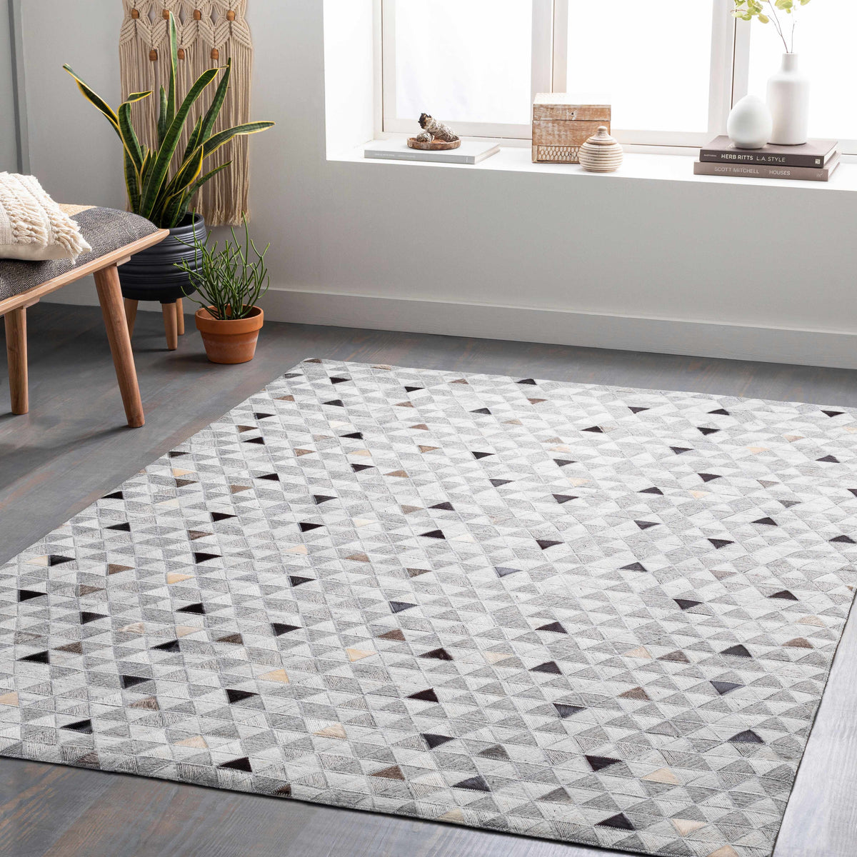 Black Gray Brown 2' x 3' Area Rug O48518