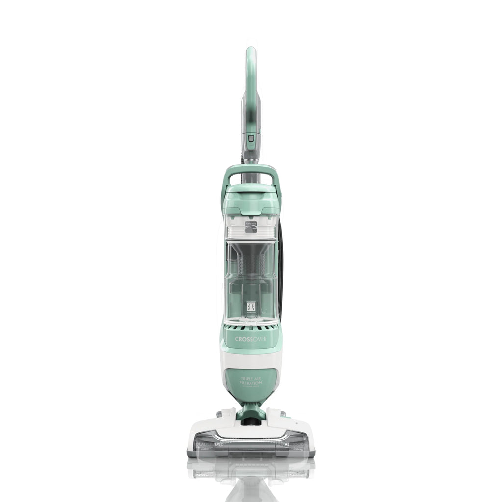 Bagless Upright Vacuum C774