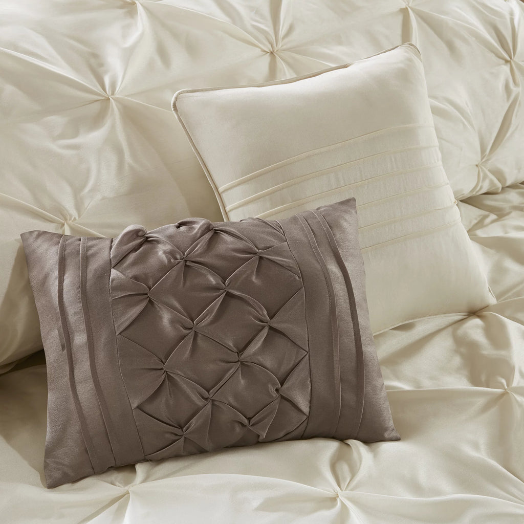 24 Piece King Ivory Comforter Set with Sheets H7224