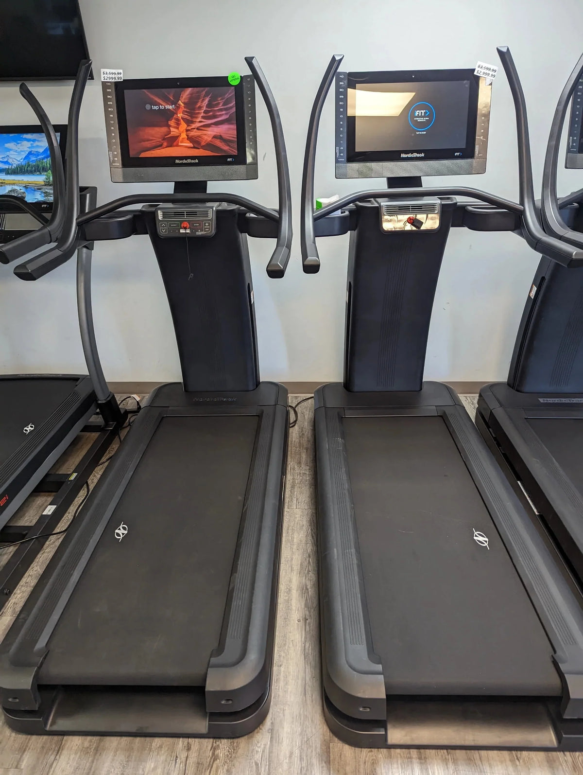 Treadmill B6886