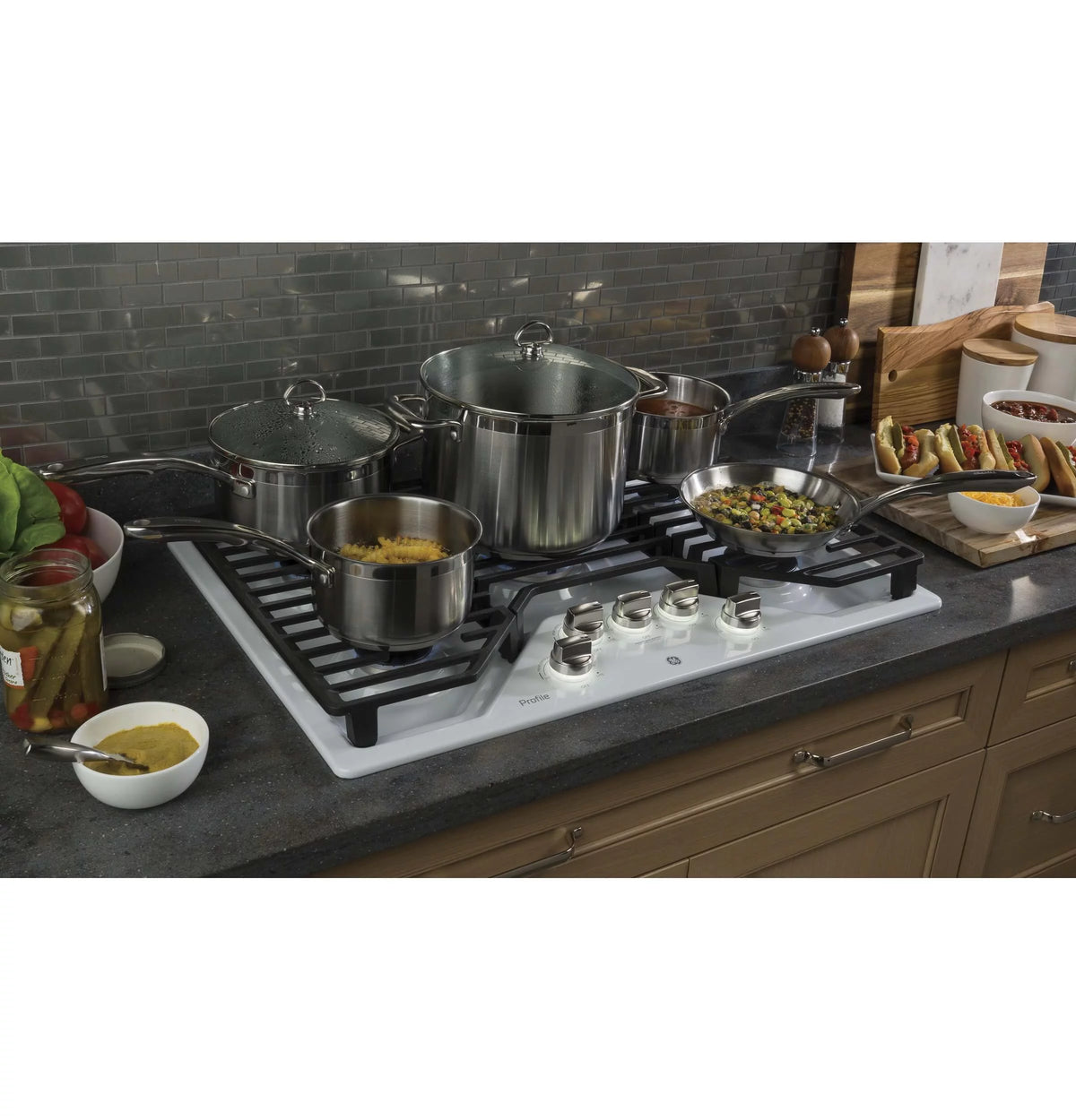 30 Inch Gas Sealed Burner Cooktop White R40688