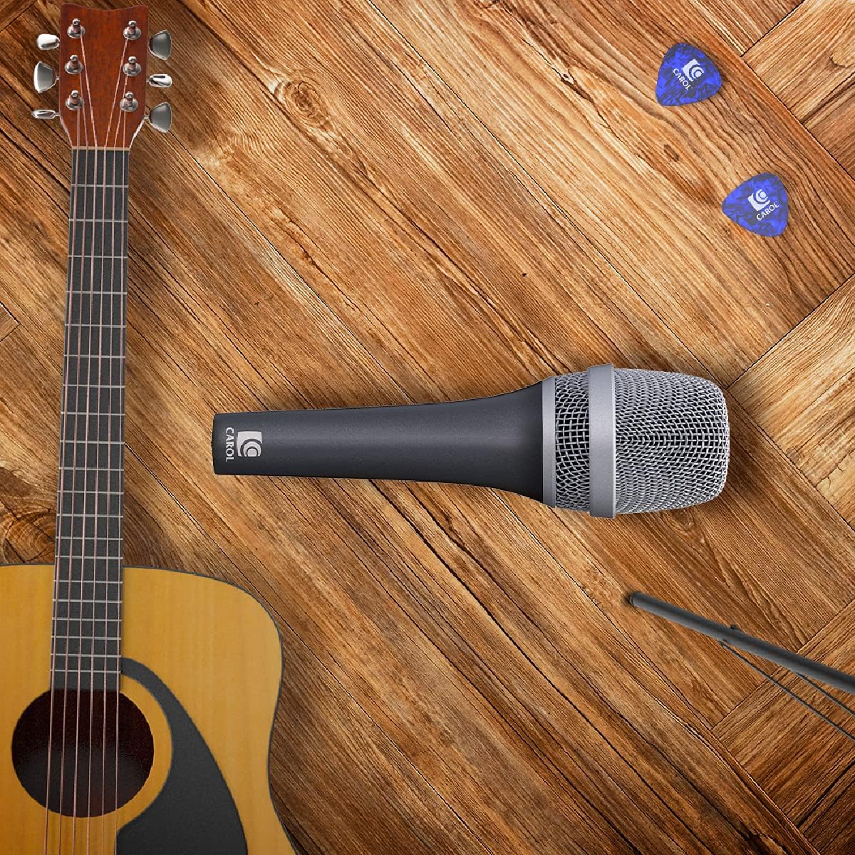 Dynamic Microphone Vocal with Super-Cardiod Unidirectional Black J500368
