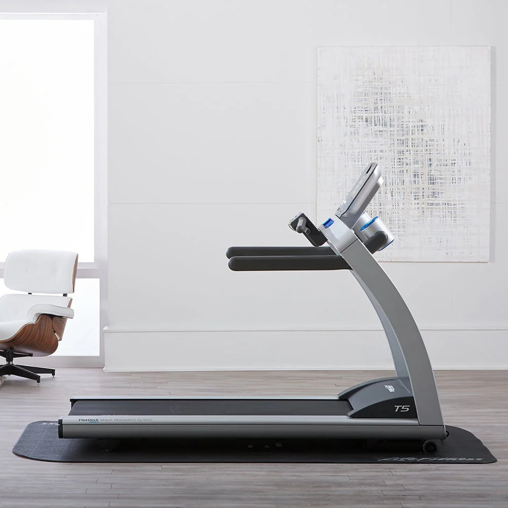 Treadmill with GO Console W315