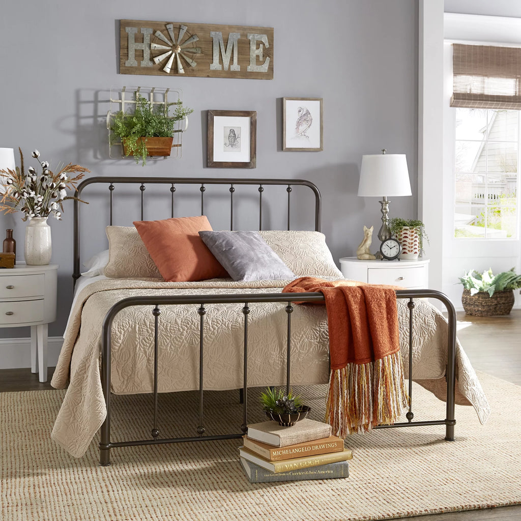 White Metal Platform Full Bed C602