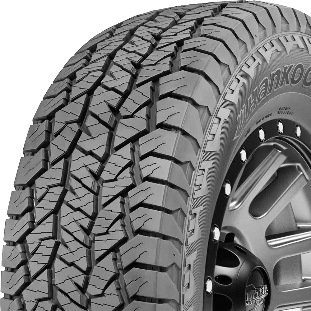 255/70R18 113T Tire A444746