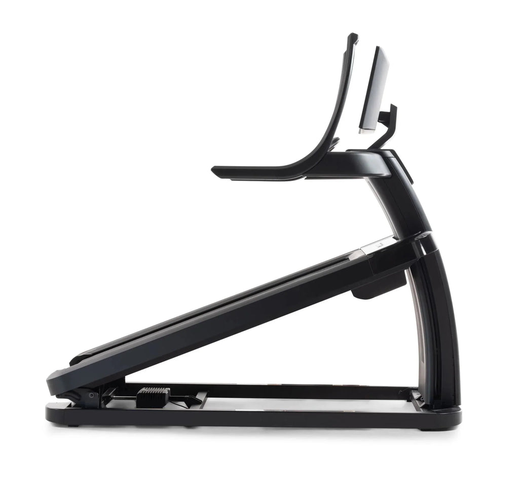 Treadmill B6886