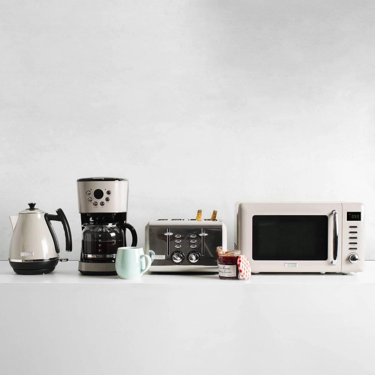 1.7 Liter Stainless Steel Retro Electric Kettle I1179