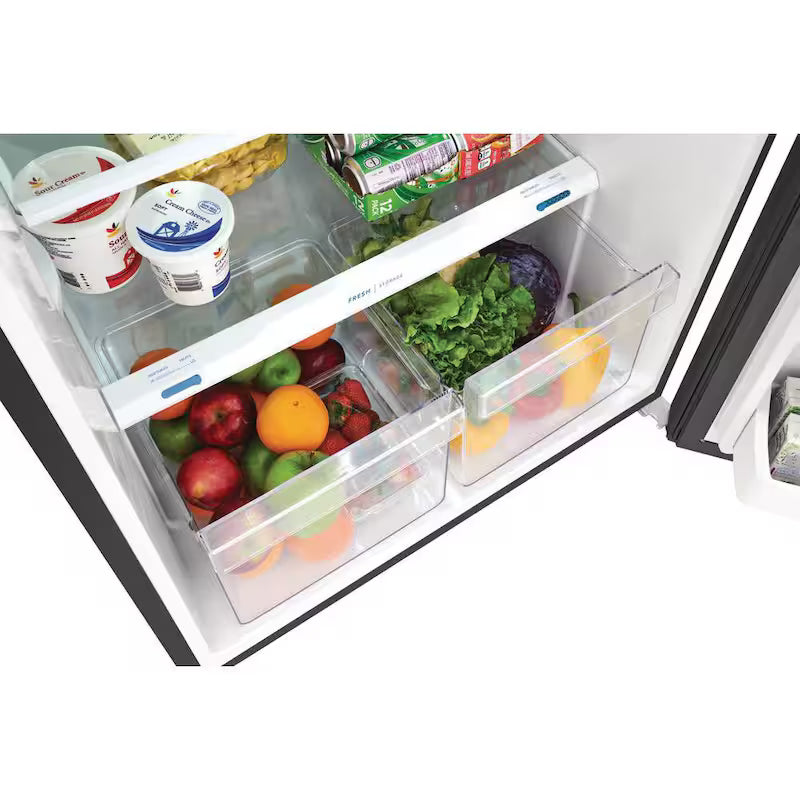 Black Top Freezer Refrigerator O5406